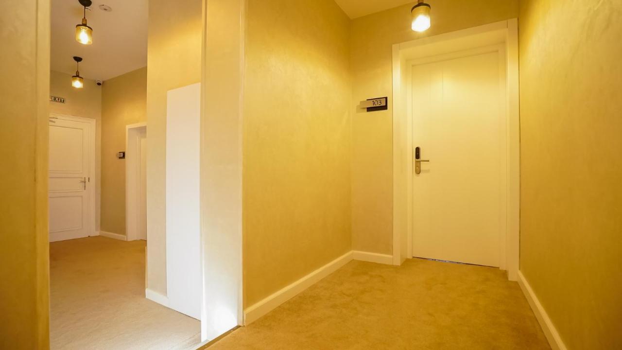 Zoom Rooms Брашов Экстерьер фото