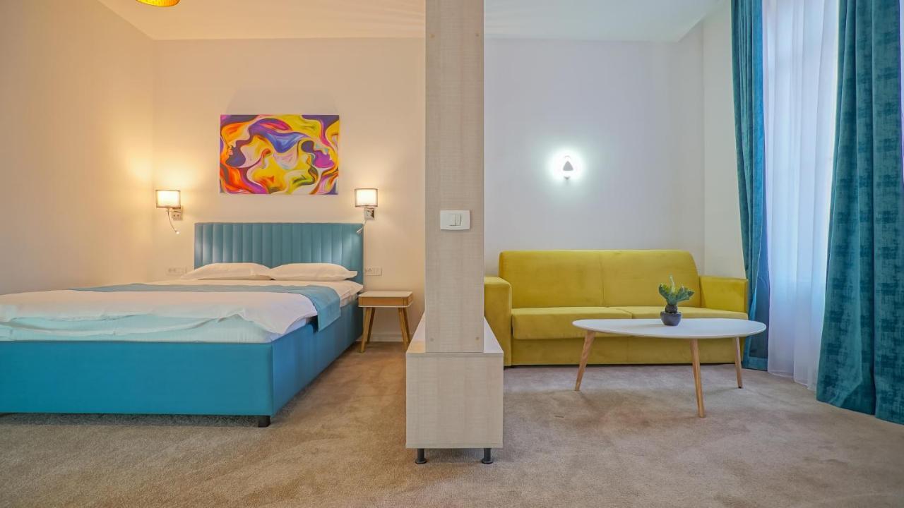 Zoom Rooms Брашов Экстерьер фото