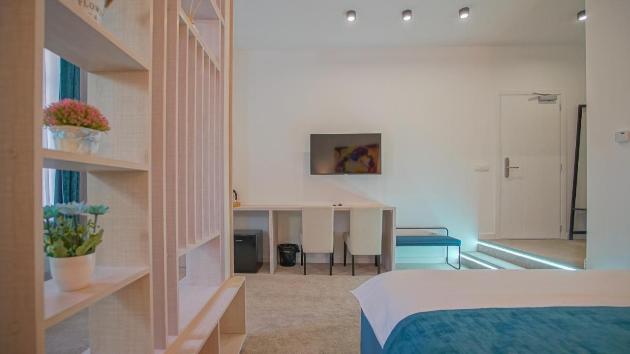 Zoom Rooms Брашов Экстерьер фото