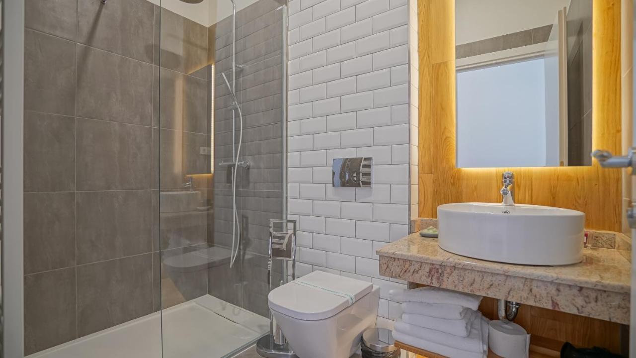 Zoom Rooms Брашов Экстерьер фото