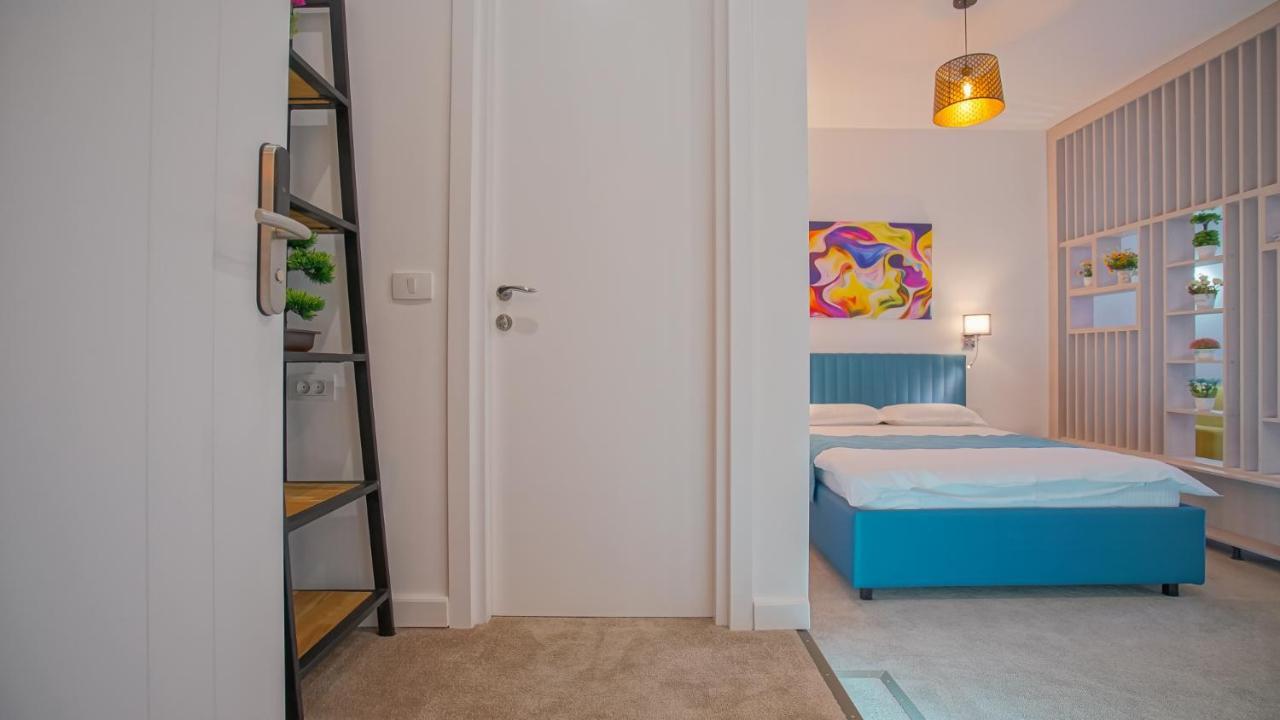 Zoom Rooms Брашов Экстерьер фото